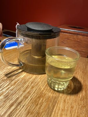 Tea  at North Korean Restaurant ChinChin 북녘식당친친 in Seoul