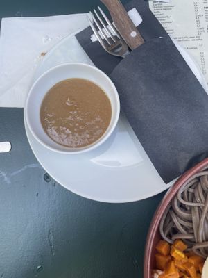 Petijl dressing  at First Eet in Arnhem