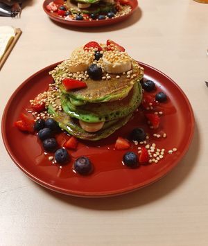 Pandan pancakes with fruit at First Eet in Arnhem