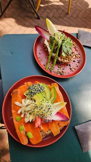 Carrot lox sandwich & vegan ricotta sandwich at First Eet in Arnhem