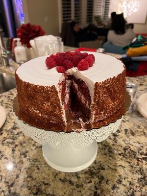 Red Velvet Berry Cake. #Veganuary at Freesoulcaffe in Tustin