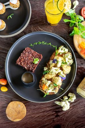 Butter Cauliflower at Sayavegan in Kuta