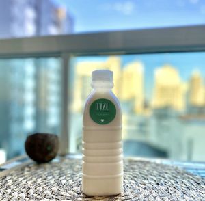 Leite vegetal de castanha de caju e aveia  at Tizu in Curitiba