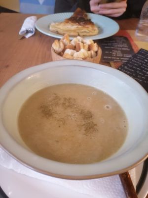 Lentil soup at Noja in Prizren