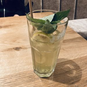 Homemade basil lemon ice tea  at 60 Seconds to Napoli in Essen