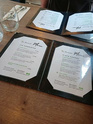 Menu at Le Tournesol Cuisine Vegetarienne in Albi