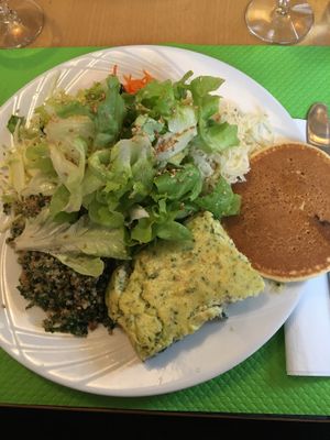 Assiette du jour  at Le Tournesol Cuisine Vegetarienne in Albi
