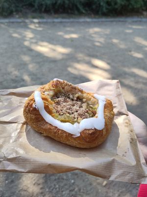 Vegan custard pastry at Landbageriet - Naturbageriet in Copenhagen