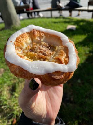 Spandauer alla crema at Landbageriet - Naturbageriet in Copenhagen