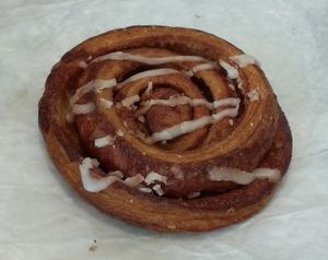 Vegan Kanel-Snegl at Landbageriet - Naturbageriet in Copenhagen