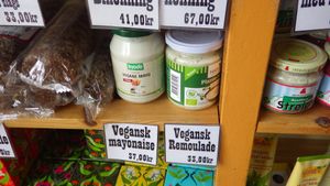 Vegan mayo and romoulade at Landbageriet - Naturbageriet in Copenhagen