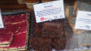 Vegan brownie at Landbageriet - Naturbageriet in Copenhagen