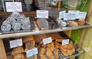 They also have bread and little breads which are also vegan at Landbageriet - Naturbageriet in Copenhagen