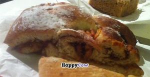 Vegan Cinnamon Roll with Apple at Landbageriet - Naturbageriet in Copenhagen