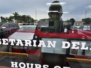Came to this location on 9/26 @ 3:38pm and it is closed. at Vegetarian Delight in Miramar