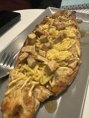 Peinirli with cheese, seitan and maple syrup / do not recommend  at Keenkies in Athens