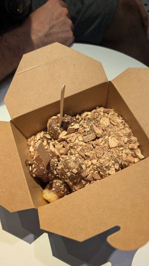  at Keenkies in Athens