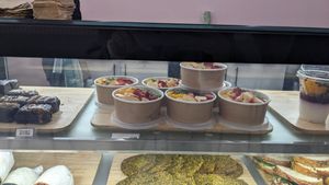 Overnight oats at SEED & STONE in Adelaide