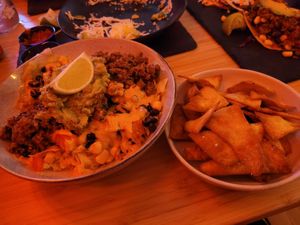 Bowl and extra fries Nachos at Tipsy in Aarhus