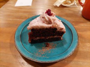 Cranberry chocolate shortcake at Modernark in Kobe