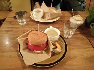 Vegan Burger at Modernark in Kobe