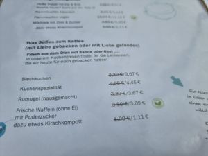 Vegan options clearly labelled at Hafen Kaffee in Husum