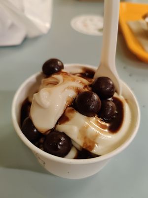 Sundae at Velicious Burger in Strasbourg