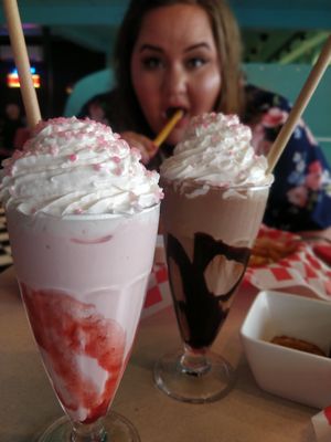 Strawberry milkshake, really frutie and good! at Diner 45 in Raettvik