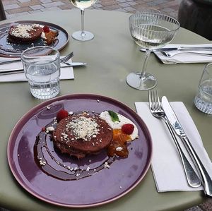  at Linnaean in South West London