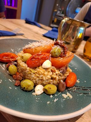  at Figaro in Wingerworth