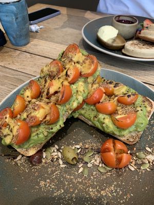 Smashed avo on sourdough  at Figaro in Wingerworth