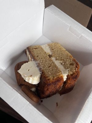 Biscoff cake  at Figaro in Wingerworth