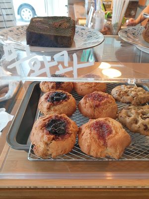 scones at Ganve Ganve - 건비건비 in Gyeonggi-do
