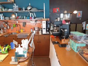 feels like a home kitchen at Ganve Ganve - 건비건비 in Gyeonggi-do