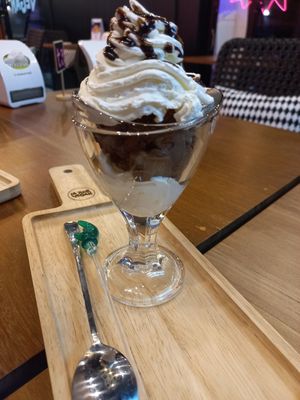 Sundae #Veganuary at I'm Your Vegan in Chiang Mai