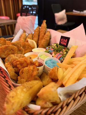 Buddy box (399 THB)  at I'm Your Vegan in Chiang Mai