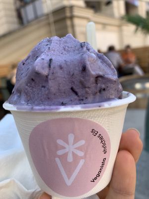 Lavender blueberry  at Veganista Ice Cream XI in Vienna