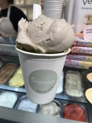   at Veganista Ice Cream XII in Vienna