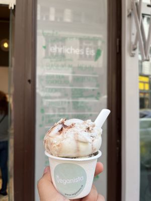 Eis  at Veganista Ice Cream XII in Vienna