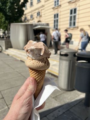   at Veganista Ice Cream XII in Vienna
