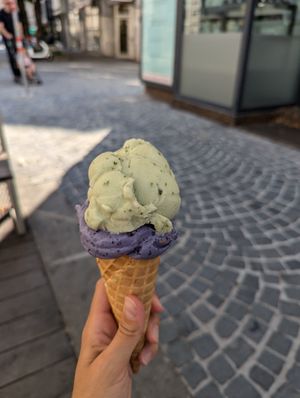 Basil, blueberry lavender at Veganista Ice Cream XII in Vienna