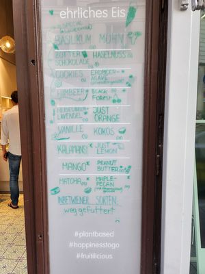  at Veganista Ice Cream XII in Vienna