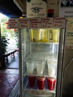 Fresh juice at Ms Black Bean 黑豆浆小姐 in Central Singapore