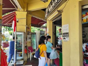 Good business, at Ms Black Bean 黑豆浆小姐 in Central Singapore