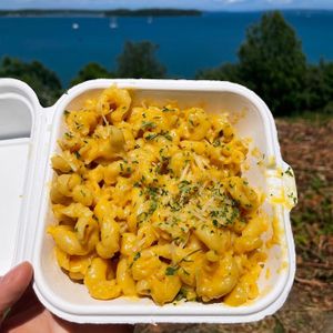 Mac and cheese at Curbside Comforts in Gorham
