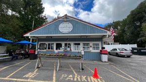 Front of store at Curbside Comforts in Gorham