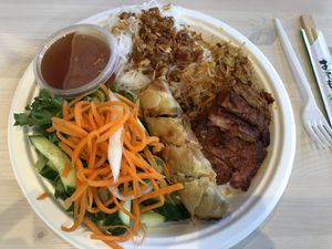 Bun bi cha gio at EatHappy Vegan in Oslo