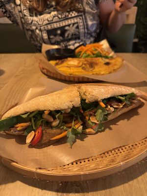 Bahn mi   at EatHappy Vegan in Oslo