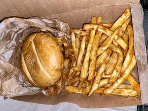 BBQ burger at Underground Vegan in Birmingham