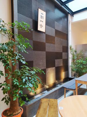 Lovely cafe at Hvala - Craig Rd in Central Singapore